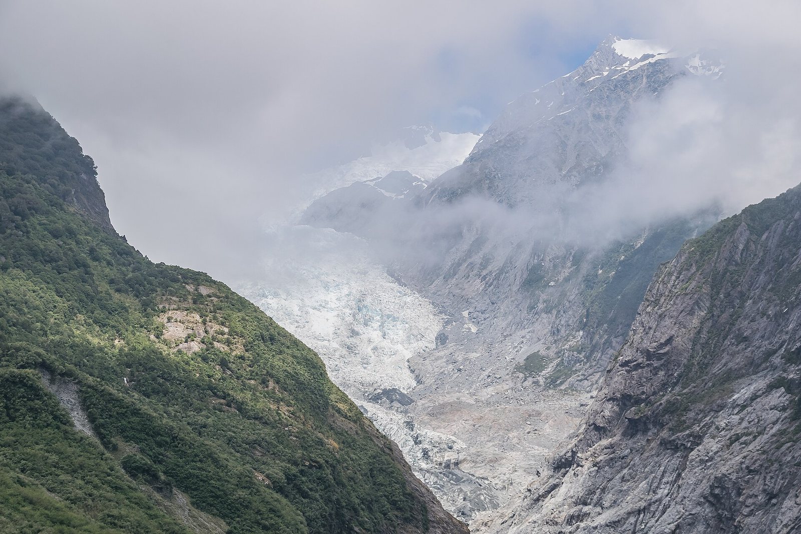 Helicopter landing zone, Franz Josef Glacier