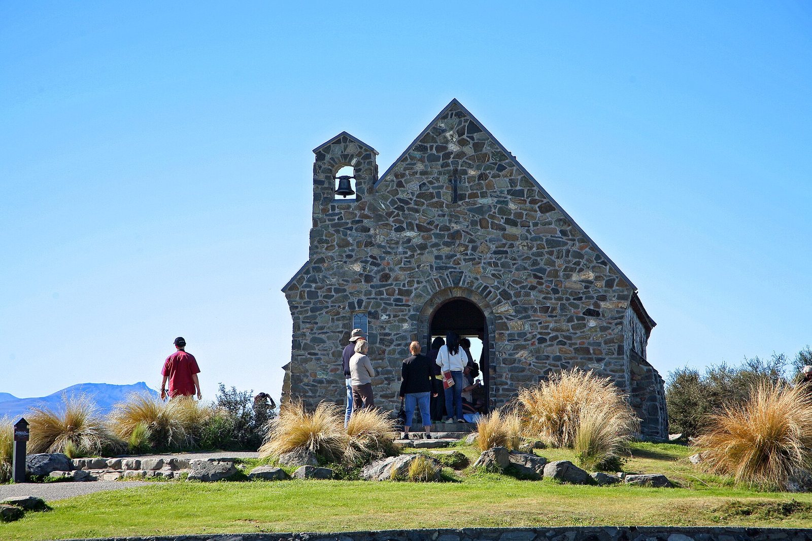 Lake Tekapo & Pukaki — Mercury Pacific group ground handling