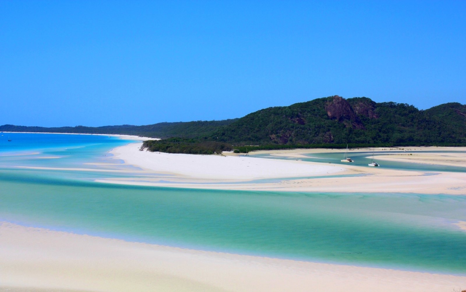Whitehaven Beach — Mercury Pacific group ground handling